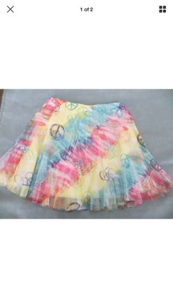 NWOT Xhilaration Girls Peace Sign Skirt Size M