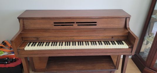 FREE FREE FREE KIMBALL piano