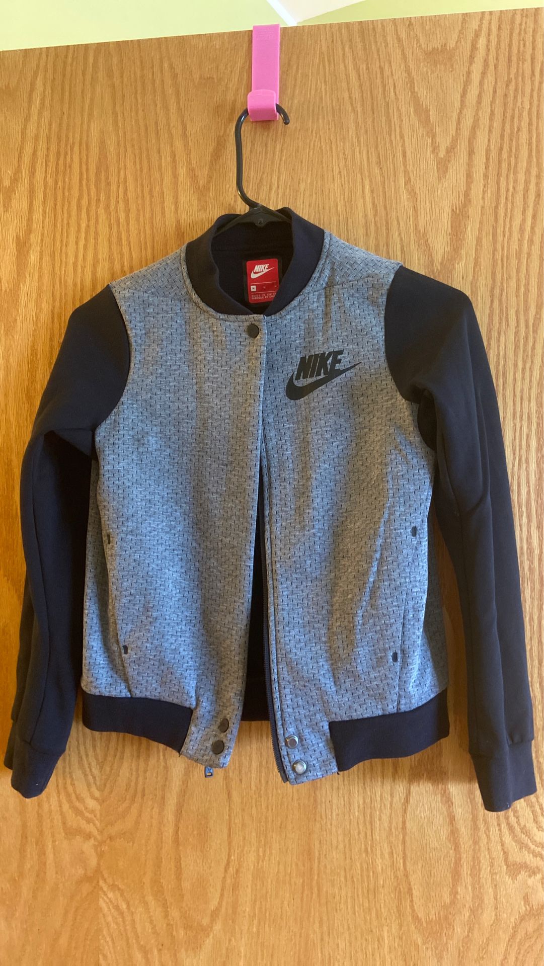 Nike Sweater