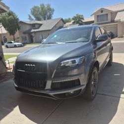 2013 Audi Q7 is fully loaded!