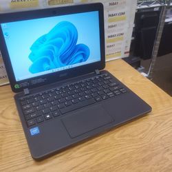 ACER TRAVELMATE WITH WINDOW 11 LIKE NEW (D1025)

