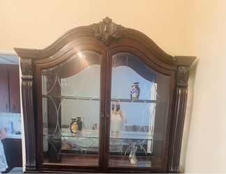 China cabinet