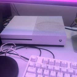 Xbox One S