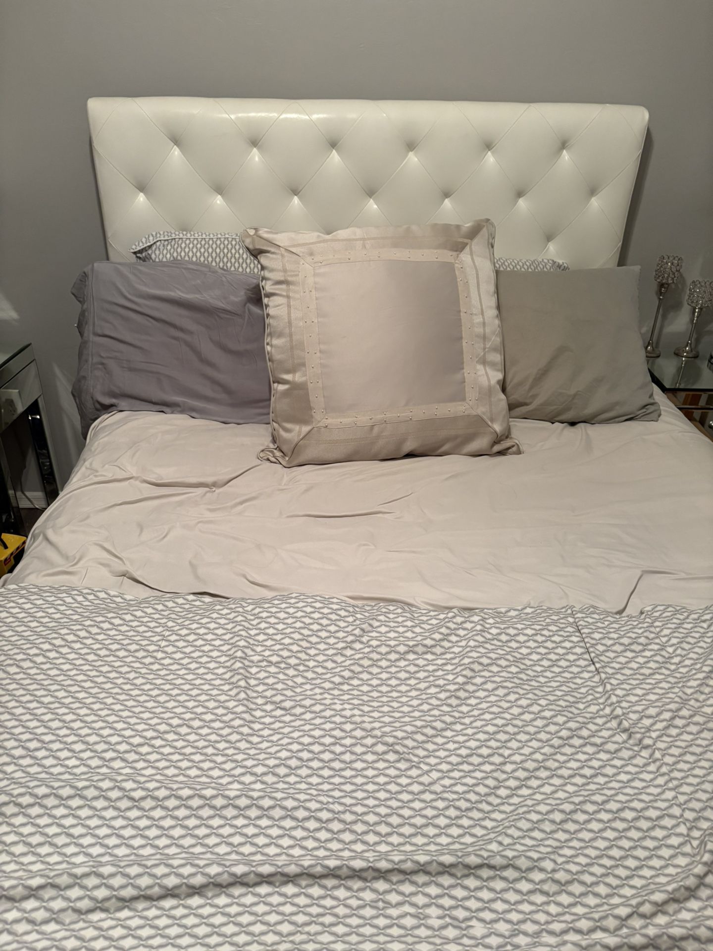 Platform Bed Queen/full Size