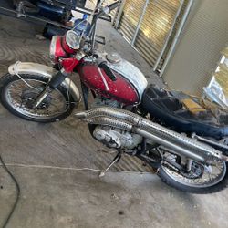 1967 Kawasaki C2SS Roadrunners