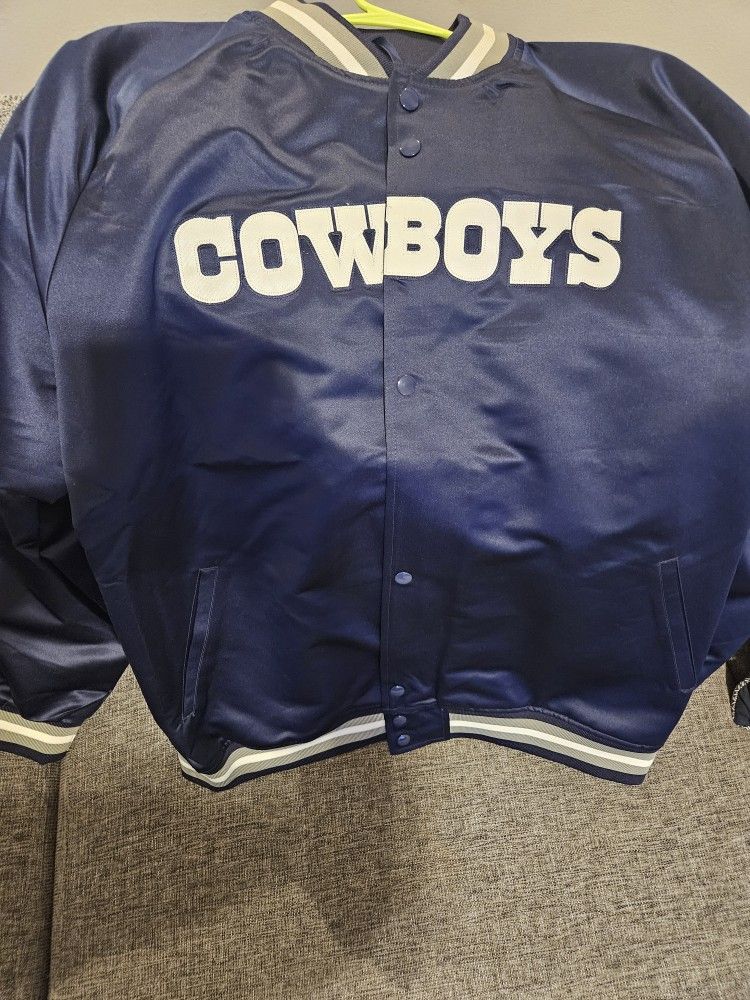 Dallas Cowboys Mitchell & Ness. 2XL Satin Jacket  $100 