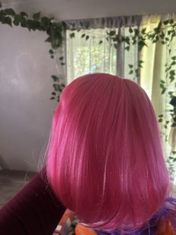 HOT PINK BOB W BANGS
