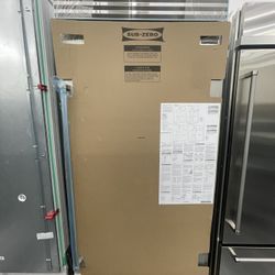 *Open Box* Sub-Zero 36” Built-in All Refrigerator - Stainless Steel