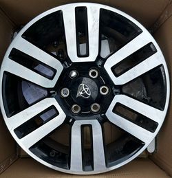 2025 TOYOTA 4RUNNER RIMS OEM.......( 20" INCH )