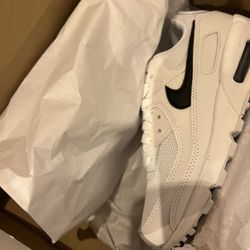 Nike Air Max 90 (Women’s Size 6.5 / Men’s Size 5)