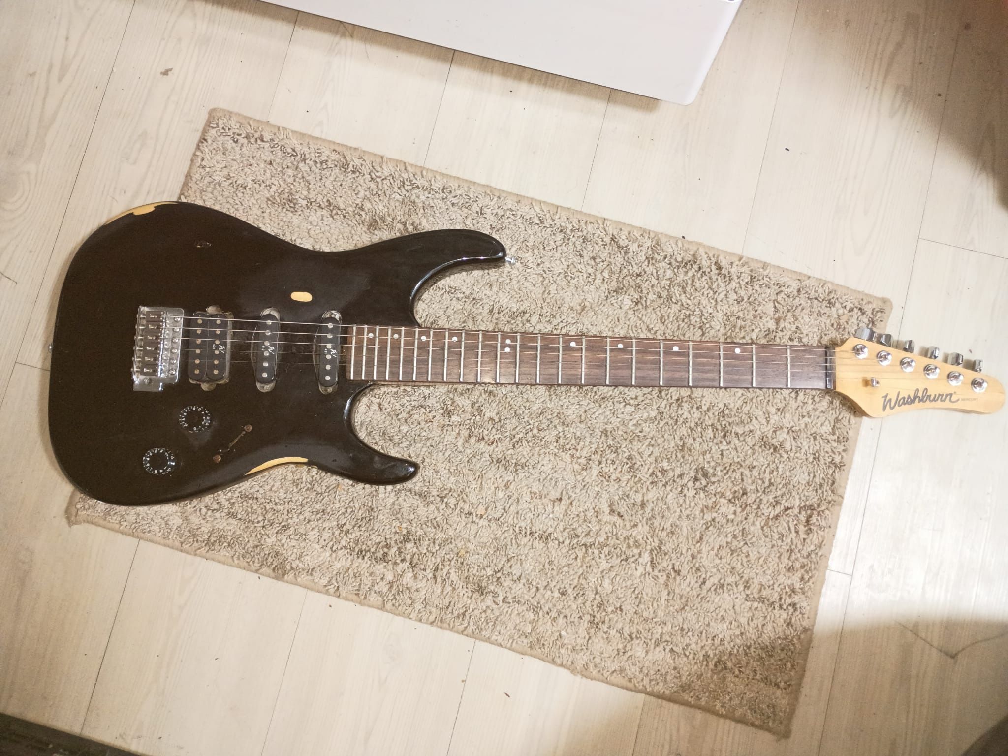 Washburn Electric Guitar