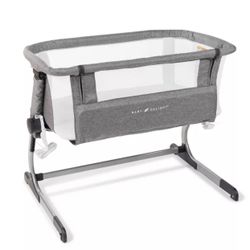 crib/bassinet 