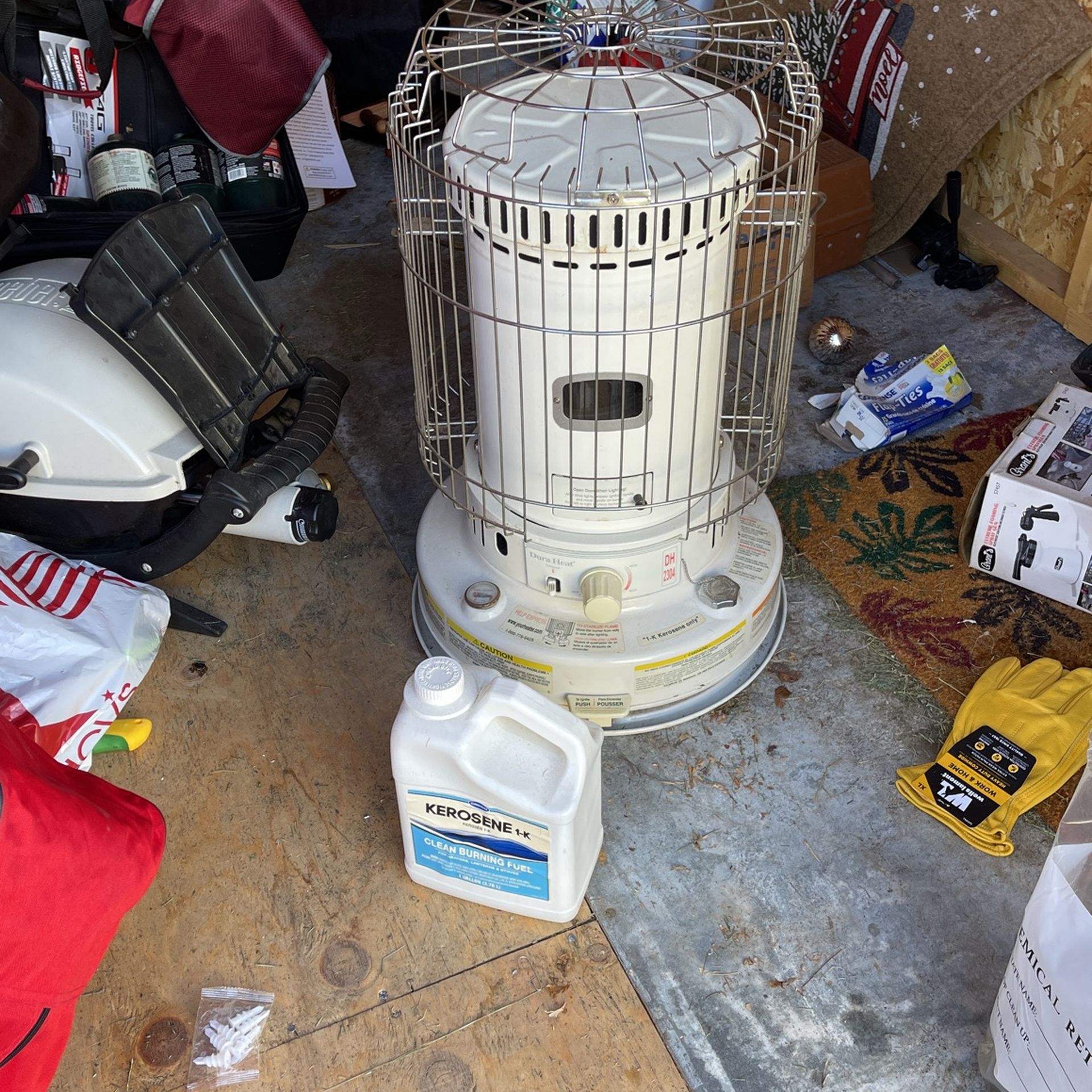 Dura Heat 2304 Indoor Kerosene Heater
