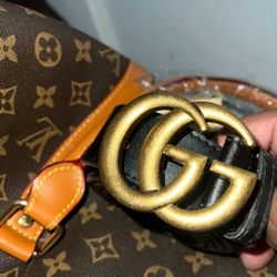 Black Double G Gucci Belt. ($100)!