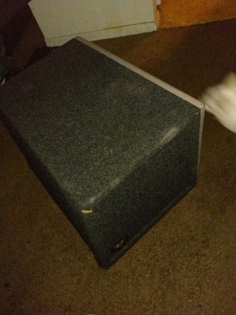 Mtx 9500 12 Inch Superwoofer In It