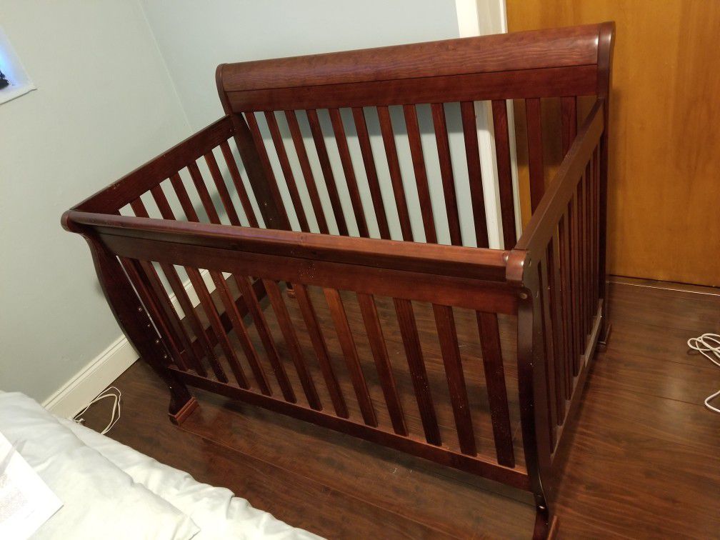 Baby furniture bundle like new