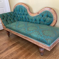 English Fainting Couch( Antique)