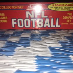 1990 COLLECTOR SET NFL FOOTBALL 