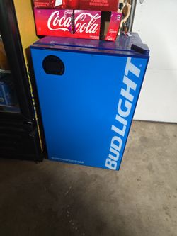 Bud Light Bud E Fridge I Have 2 Available Both Need Freon