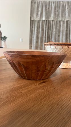 Wood salad bowl/basket