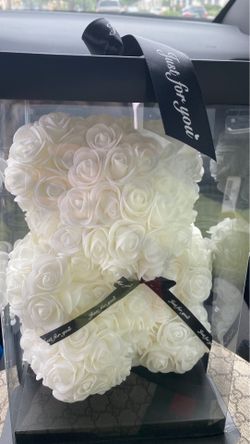 Rose teddy