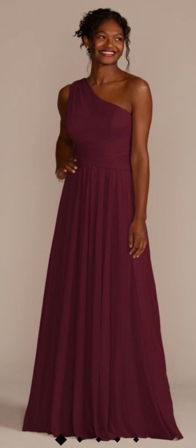 Davids Bridal Mesh one-shoulder bridesmaid dress with full skirt - Wine