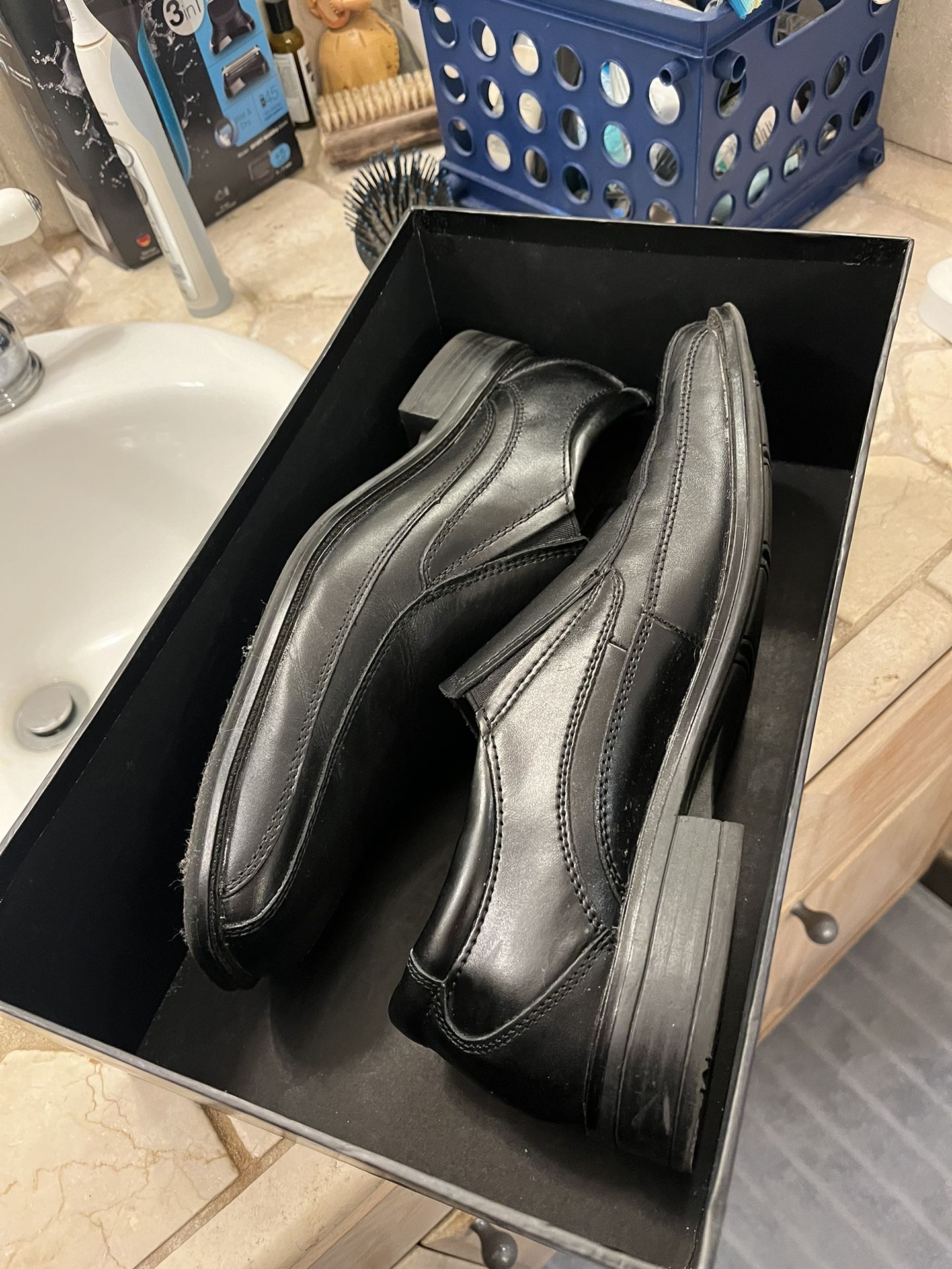 Size 9.5 Men's Dress Dockers
