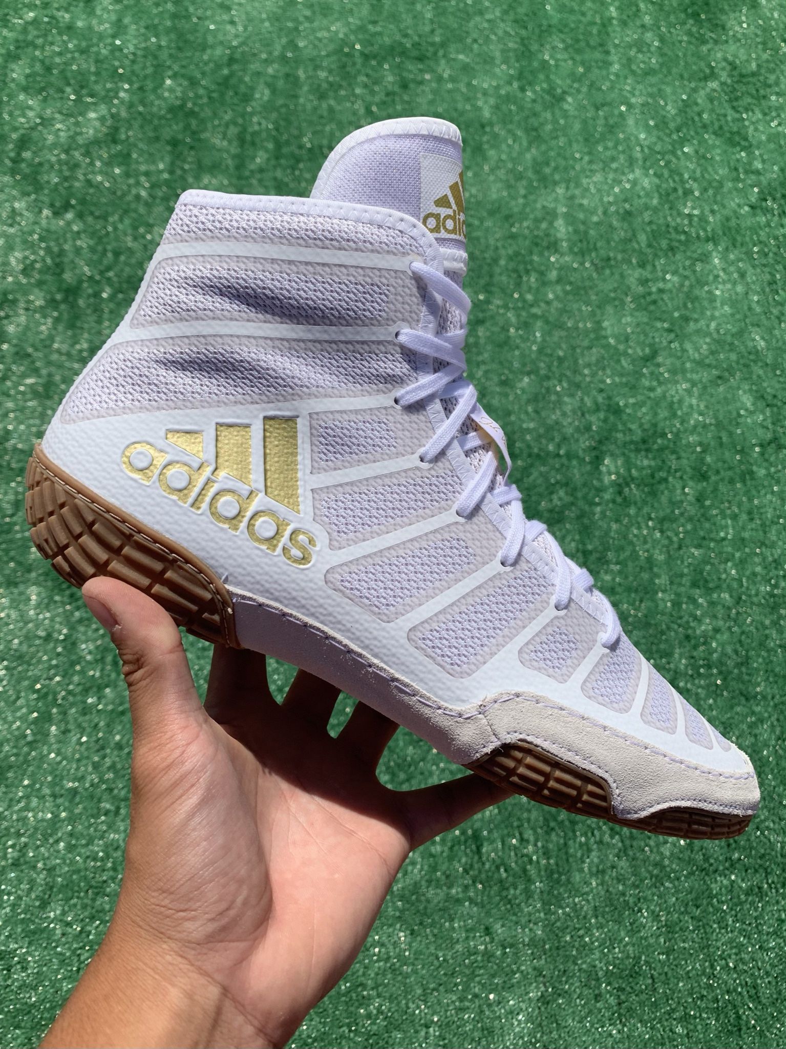 ADIDAS ADIZERO VARNER “WHITE GOLD GUM” WRESTLING SHOES (Size