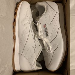 Reebok Classics Size 7