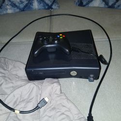 XBOX 360 + USB With Games
