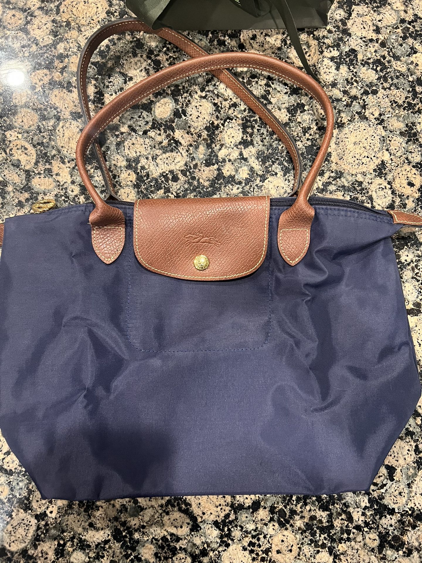 Authentic LoncgChamp Pliage Tote-Navy blue