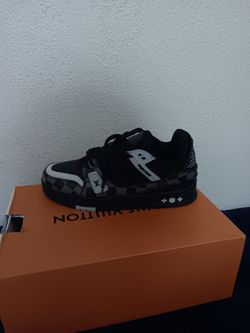 Lv Sneakers Sz8