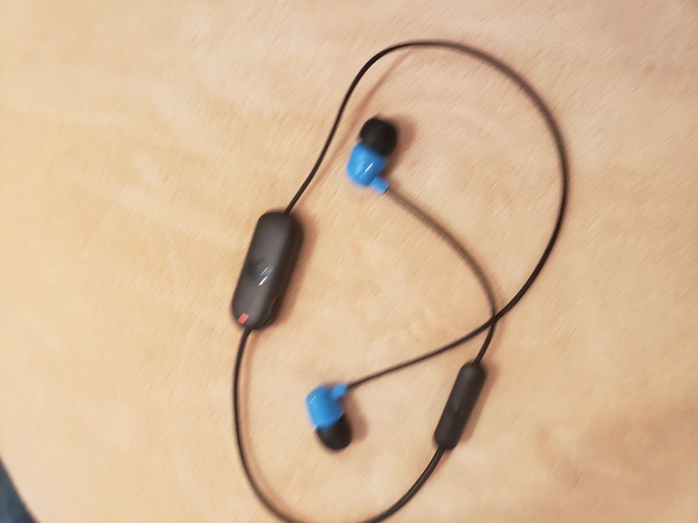 Skullcandy bluetooth headphones