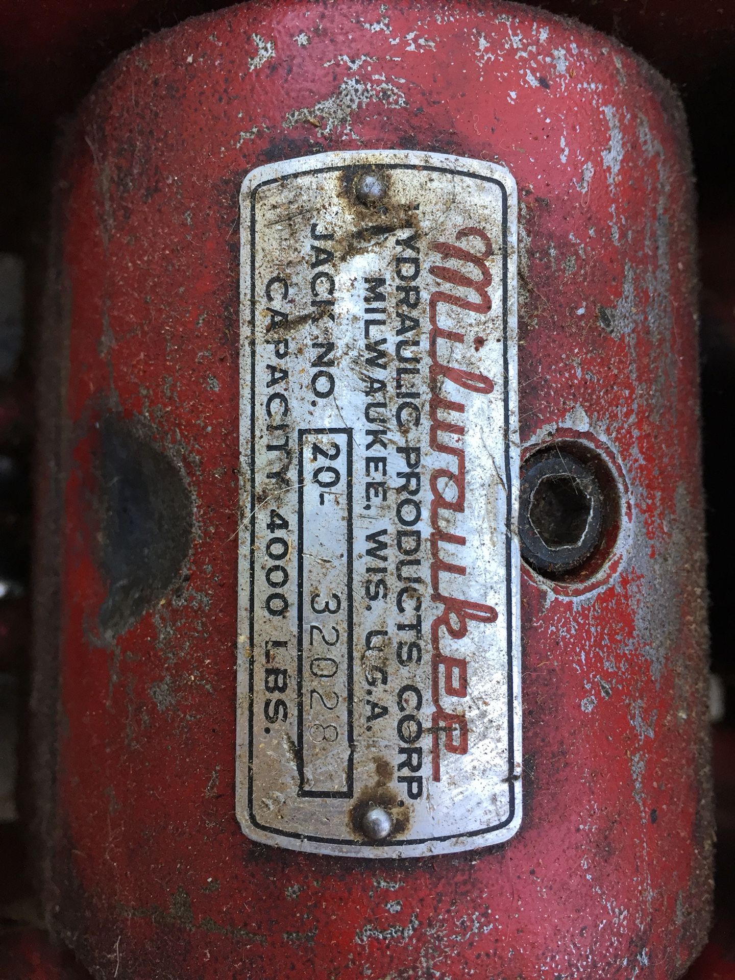 Milwaukee Hydraulics Floor Jack Model 20 4ton 100 USA Made for