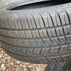 General G Max Tire 245 40 19