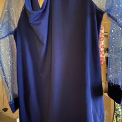 Ladies Pretty Blue Dressy Shirt Size 2XL 