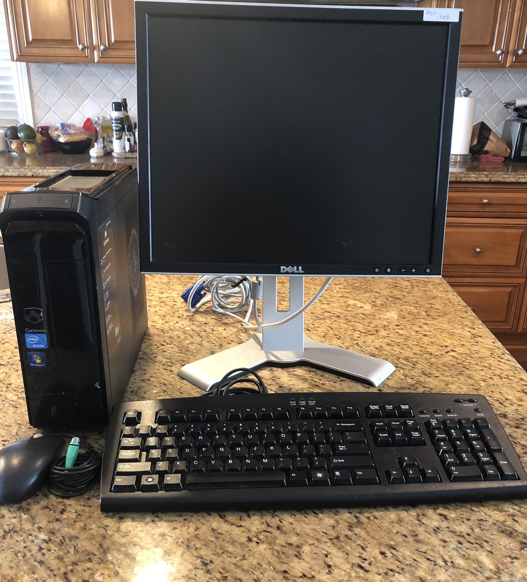 Gateway desktop computer with Dell monitor, keyboard and mouse