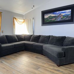 Large 4-piece Rc-Willey Cuddler sectional sofa