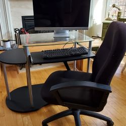 Desk Excellent Condition With Chair Excellent Condition 