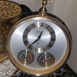 VINTAGE GOLD METAL BULOVA BELOVA TABLE ALARM CLOCK WEATHER STATION THERMOMETER HYGROMETER JAPAN No 4RG649