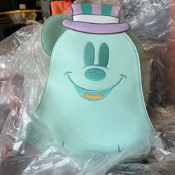 Loungefly Disney Pastel Ghost Minnie Mickey Mouse Glow-in-the-Dark Purs