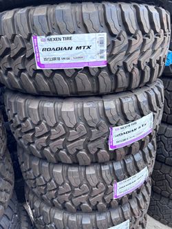 Nexen Roadian MTX 35x12.50R18 Mud Terrain Tires