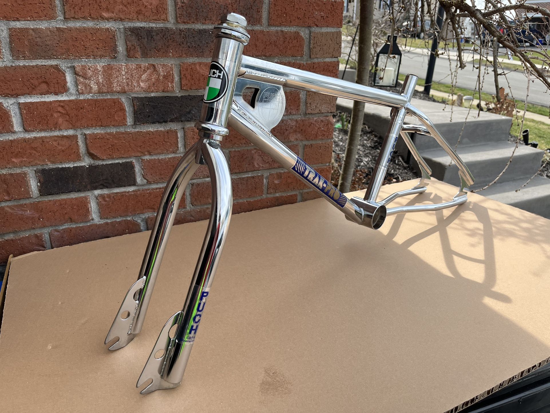 I’M BUYING OLD BMX BIKES AND PARTS ANY CONDITION