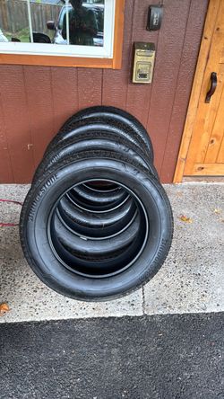 Bridgestone Alenza tires 275/60r20