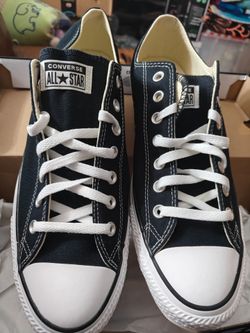 Chuck Taylor All Star Canvas

Unisex Low Top Shoe Black