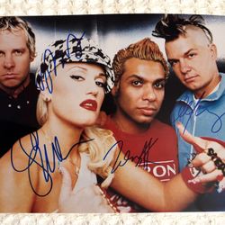 No Doubt band member Signed 8x10