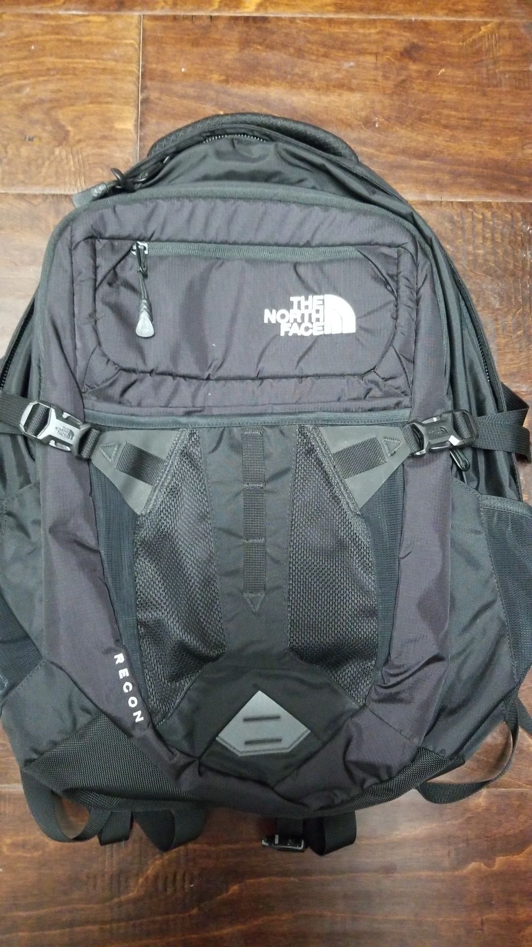 NORTHFACE RECON BACKPACK