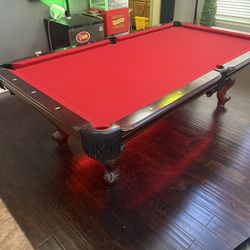 Slate Pool Table – Red Felt – Excellent Condition