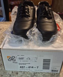 Rockport Mens Athletic/Service Shoes