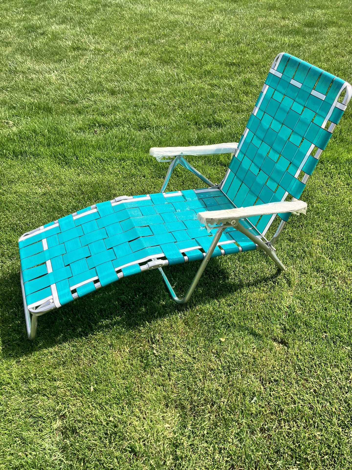 Sunbeam Outdoor Adjustable Folding Chaise Lounge Chair